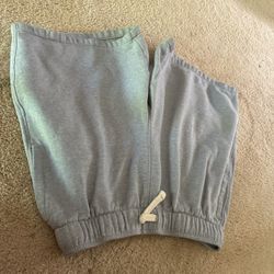 Nike gray shorts