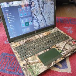 Hp Realtree Ryzen3 8gb Ram 256GB Ssd, Excellent Condition 