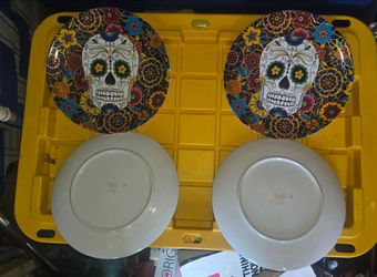 Williams Sonoma Sugar Skull Dinner Plates Set of 4