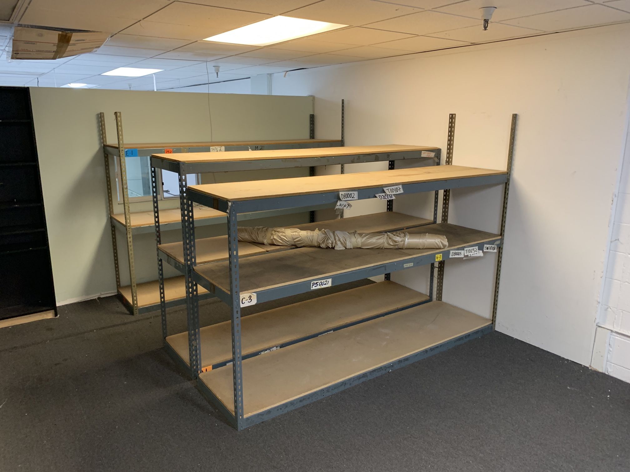 5 Sets of 8x2 Shelves & 6x2