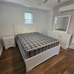 Beautiful White Queen Bedroom Set