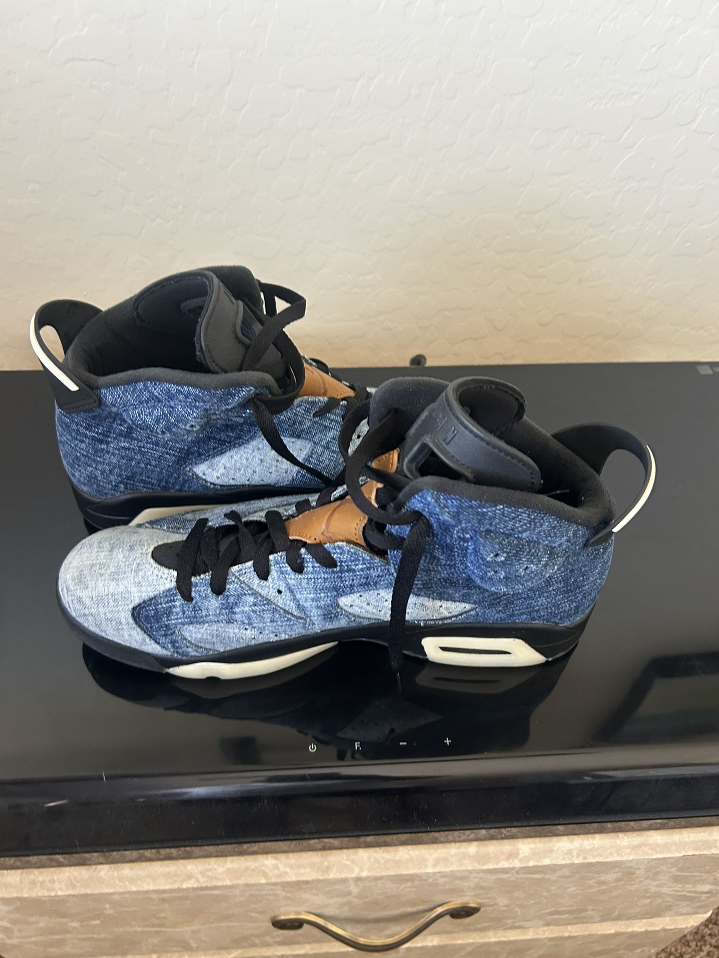 Jordan’s size 11