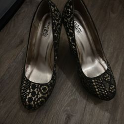 Black heels brand new size7 $10