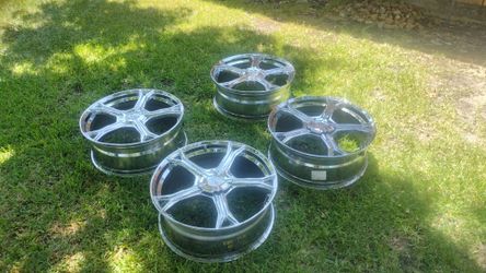 Set of 4 Chrome 5-Spoke Alloy Wheels