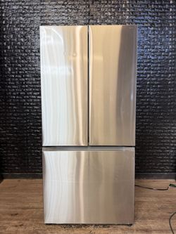 SAMSUNG REFRIGERATOR w/WARRANTY! R3516A