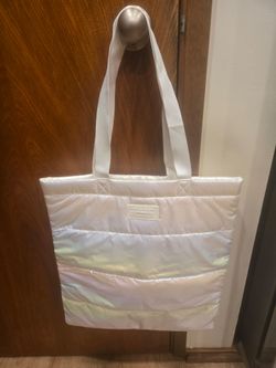 NEW  Bath & Body works shiny iridescent puffer tote shoulder bag only $20!