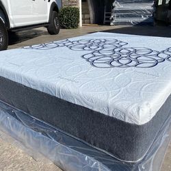 Full Organic Hybrid Cooling Gel Memory Foam Mattress! 