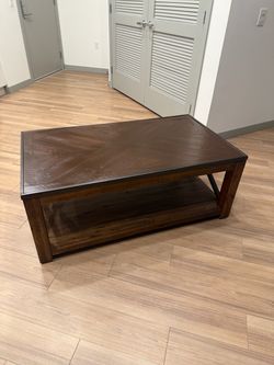 Dark Wood Adjustable Coffee Table with Lower Shelf