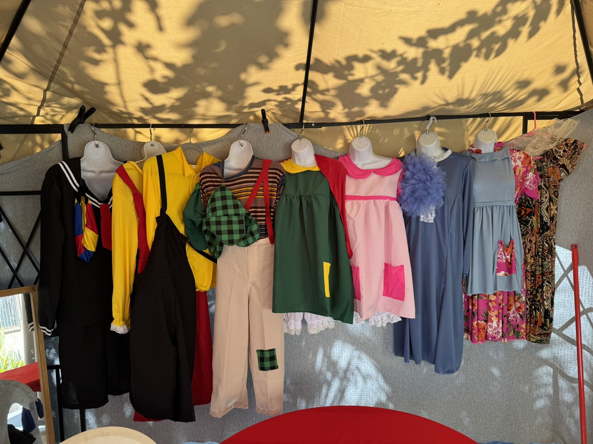 La Vecindad Del Chavo Del Ocho (Popis, Chilindrina, Chavo Del Ocho, Kiko, Professor Jirafales)