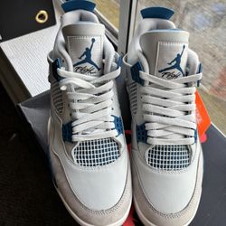 Jordan 4 Military Blue 
