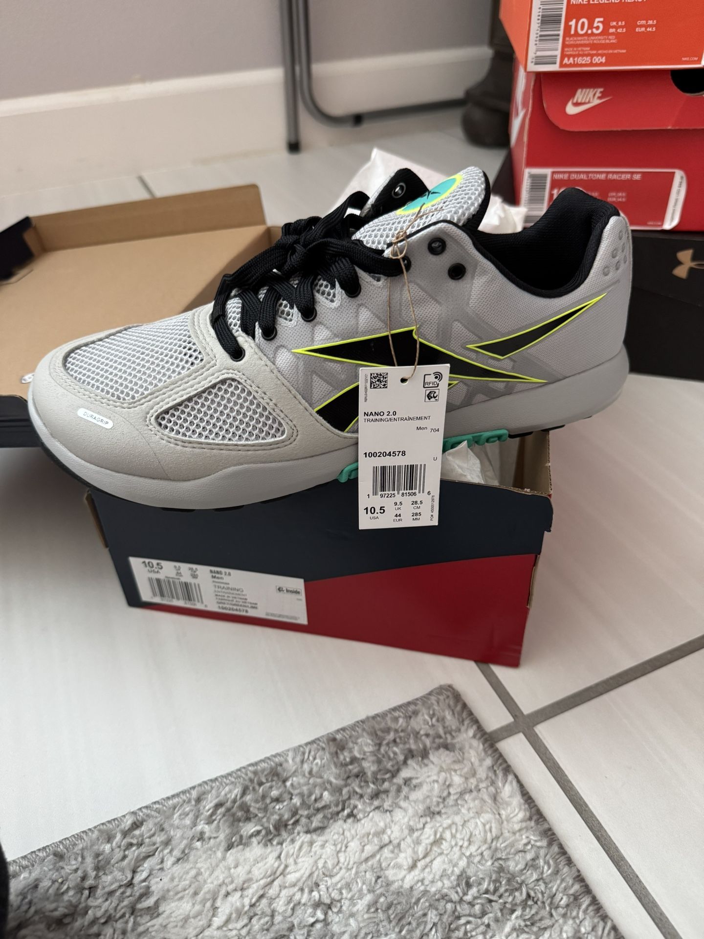 Men’s Reebok Shoes 10.5 New