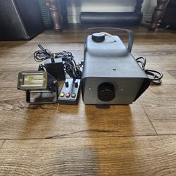 Fog Machine, Strobe Light, Min Diffuser 