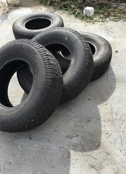 2002 Ford F150 tires 15% left 265 75 16