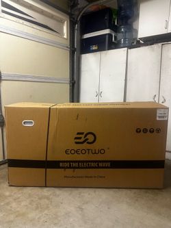 New in box  Electric bike EoEoTwo 1500W 28+Mph 60 Miles Range