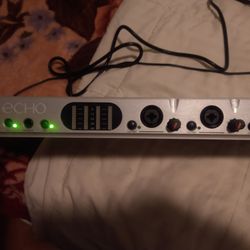 Mona Echo Studio Guitar 24/96