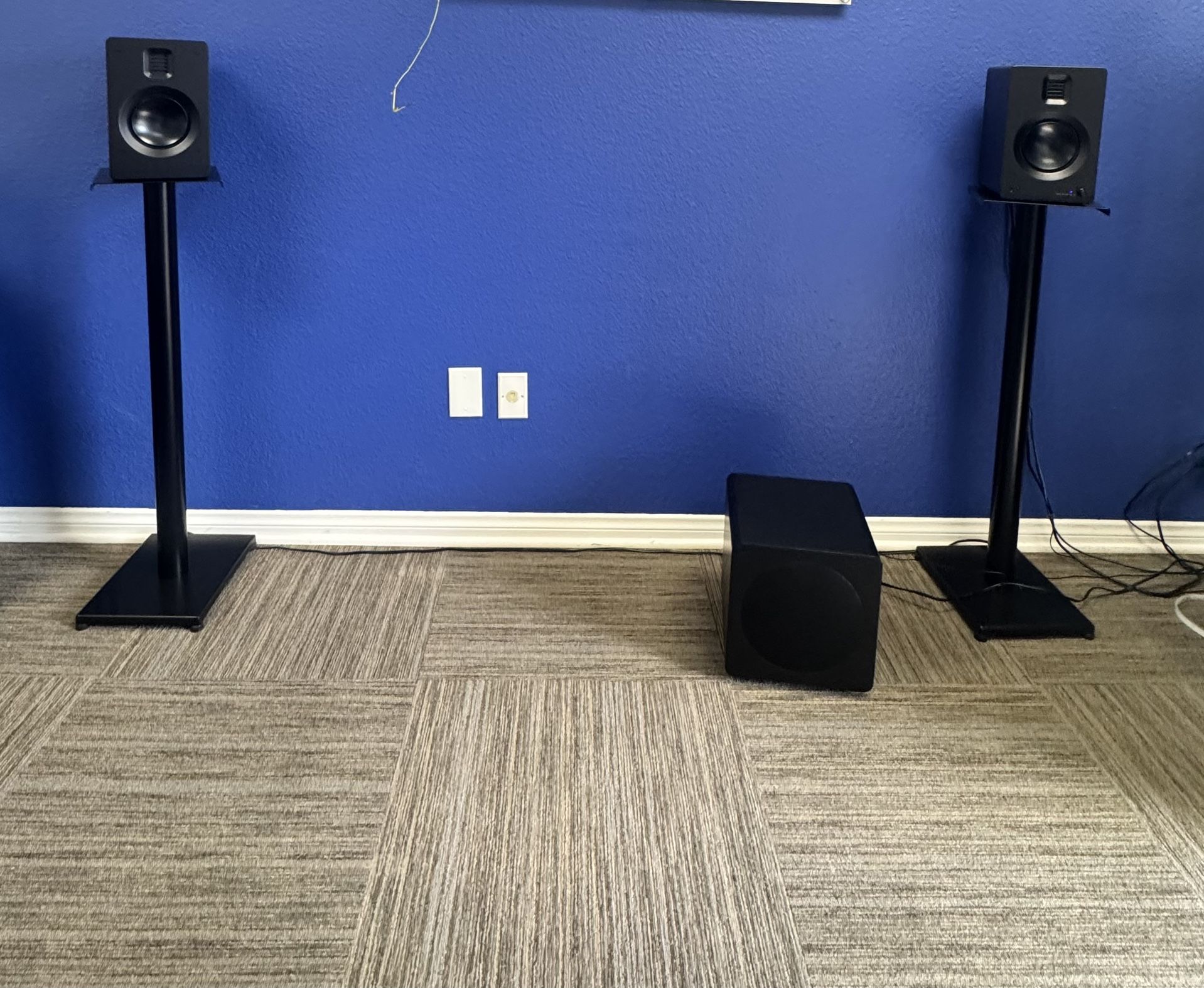 Kanto Speakers Powered & Subwoofer