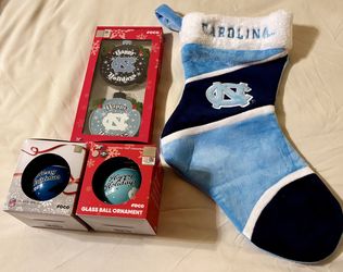 FOCO Carolina Christmas Stocking Gift Set
