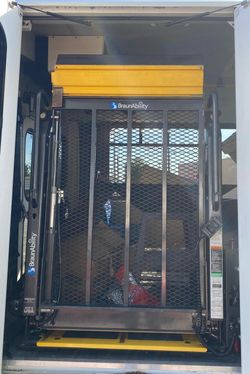 Passenger lift