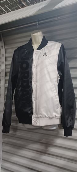 Jordan Varsity Bomber Jacket Black White size S