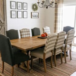 Indoor And Outdoors Farmhouse Dining Tables.