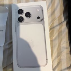 iPhone 17 pro no iCloud lock !!!