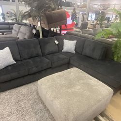 Altari 2pc Sectional Sofa w/ Chaise