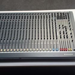 Soundcraft Spirit Live4.2 24 Channel Live Mixer w/ Power Supply