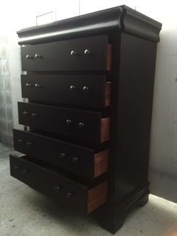 Tall black dresser--Solid Wood -- Great Condition!! (Tall 54" Long 38" Deep 20")