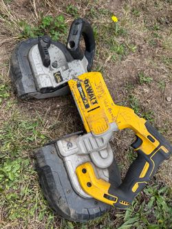 DeWALT DCS374 20V MAX XR Cordless Band Saw + Lenox Blades