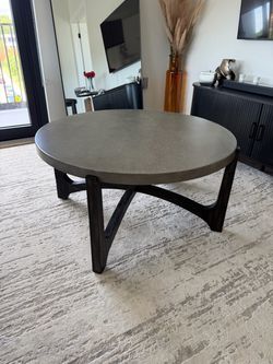 Raymor Flanagan Gerald Round Coffee Table