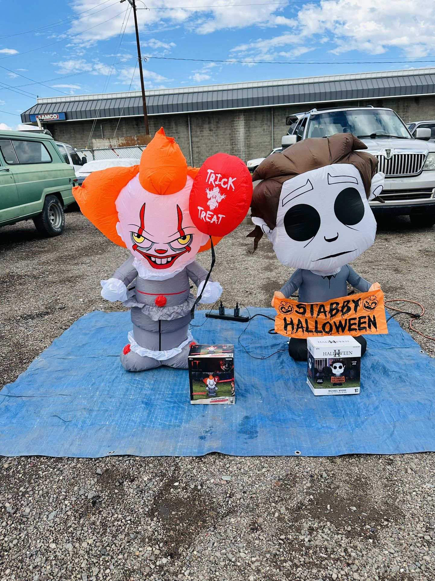 Halloween Inflatable “51ave And Glendale 