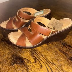 BORN  Genuine Leather Wedge Mule Sandals . New , Size 8-9