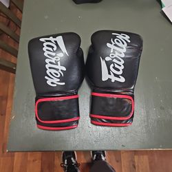 Fairtex Boxing Gloves 14 OZ