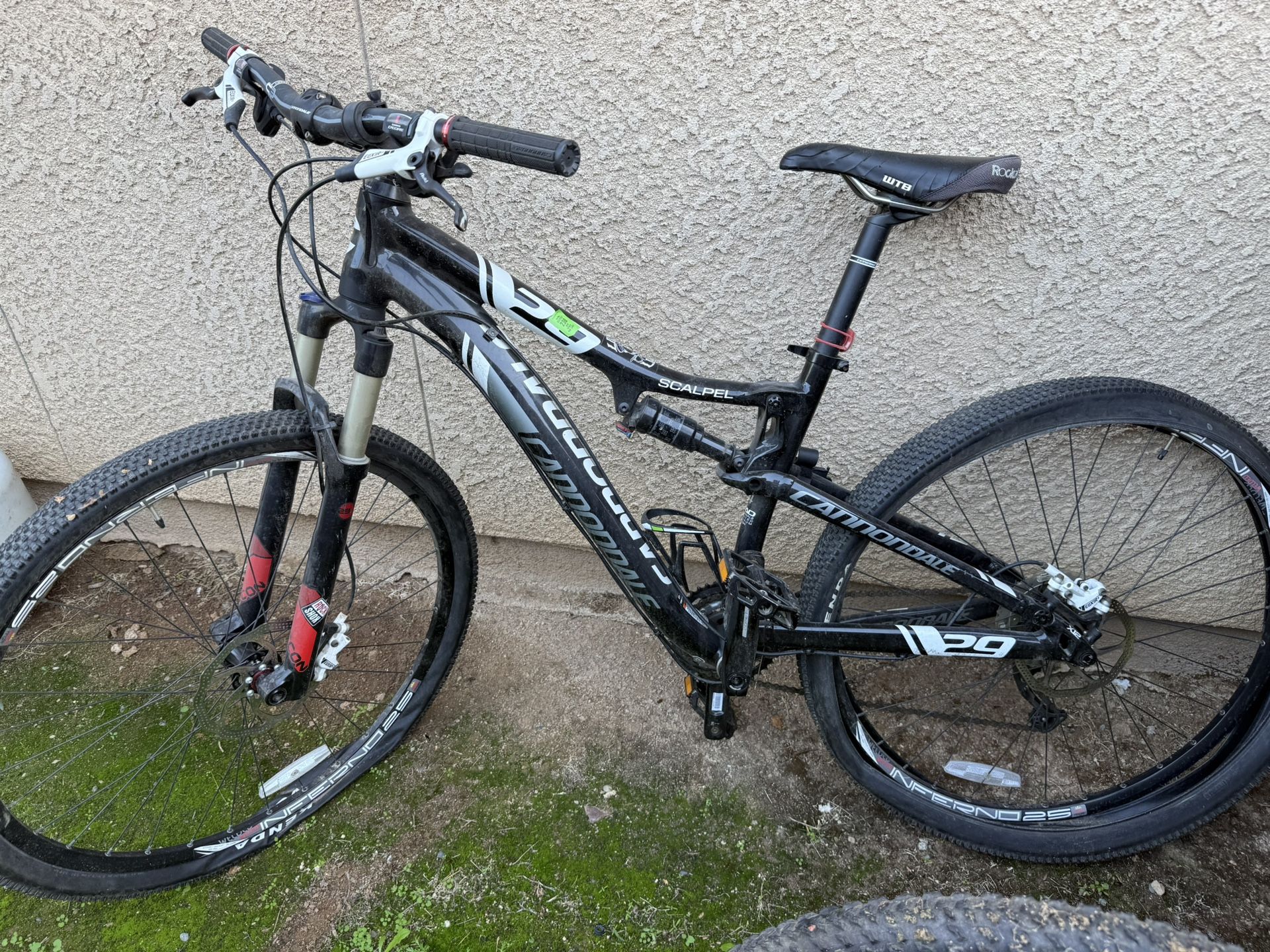 Cannondale Scalpel 29er Full Suspension Mountain Bike