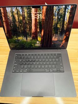 Apple products, MacbookPro , Apple Watch