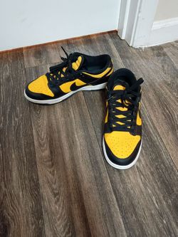 Nike, FZ4618-001, Dunk Low Reverse Goldenrod Men’s Size 8