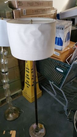 Floor lamp