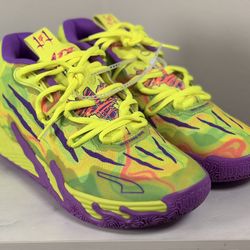 🔥 LaMelo Ball Puma MB.01 Lo “Toxic Neon” – Size 7 – BRAND NEW 👽