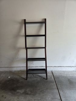 Leaning Bookshelf (Taken Apart)