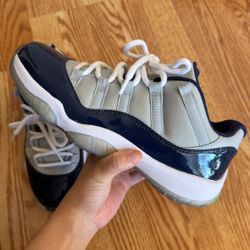 Nike Air Jordan 11 Retro Low Georgetown