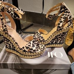 J-Lo Ondina Leopard Gold Wedges Size 8.5