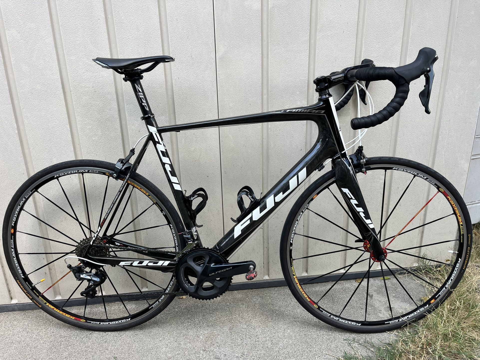 Fuji 2.0 Carbon Road Bike XL 58cm! Very Nice!