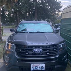 Ford Explorer Sport