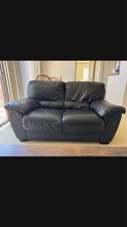 FREE Black Leather Loveseat Small 2 Seater