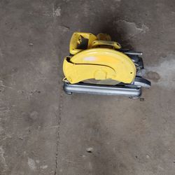 Chapsaw dewalt