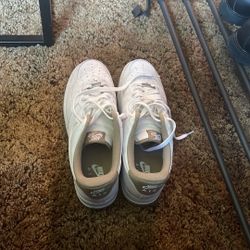 NIKE Air Force 1’s Size 12
