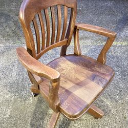 Solid Wood Rolling Chair 