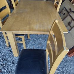 Solid Hardwood Table And 4 Chairs 