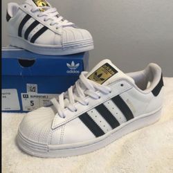Adidas Superstar J - NEW