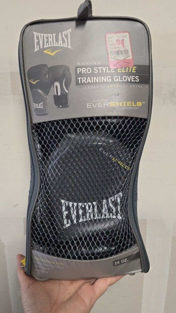 Everlast Boxing Gloves 14oz
